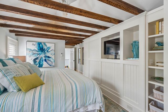 39 Society Street, Charleston, SC 29401