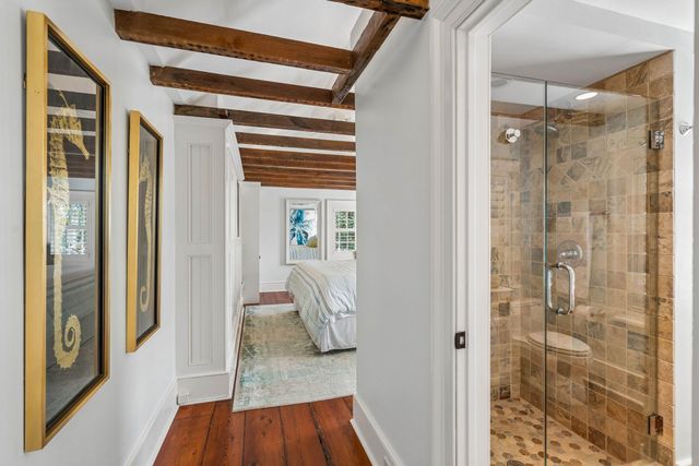 39 Society Street, Charleston, SC 29401