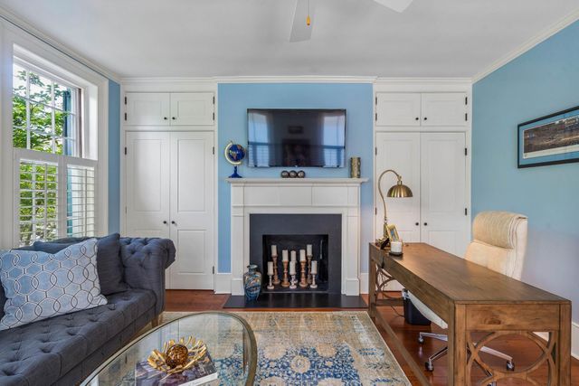 39 Society Street, Charleston, SC 29401