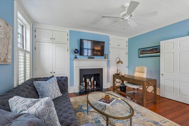39 Society Street, Charleston, SC 29401