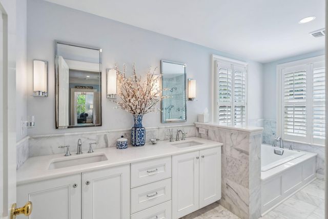 39 Society Street, Charleston, SC 29401