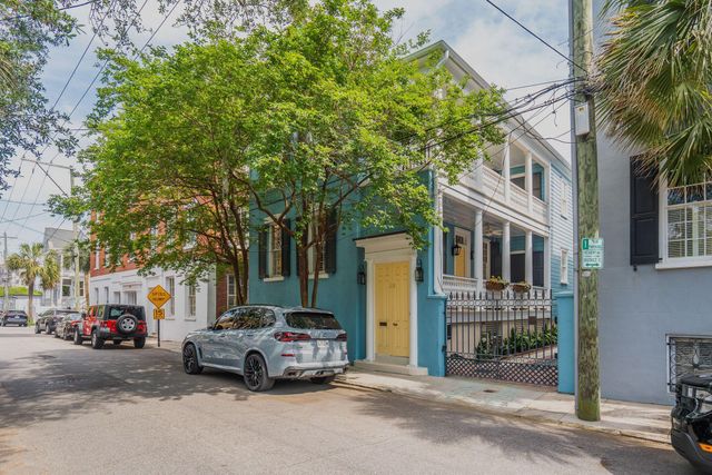 39 Society Street, Charleston, SC 29401