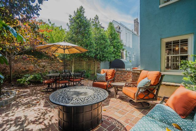 39 Society Street, Charleston, SC 29401