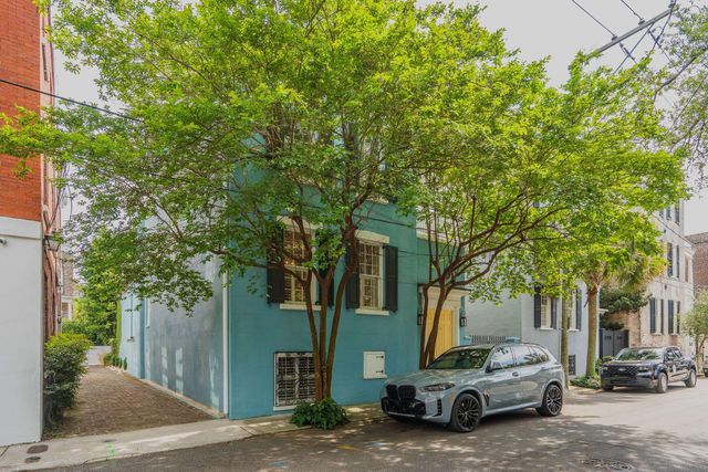 39 Society Street, Charleston, SC 29401