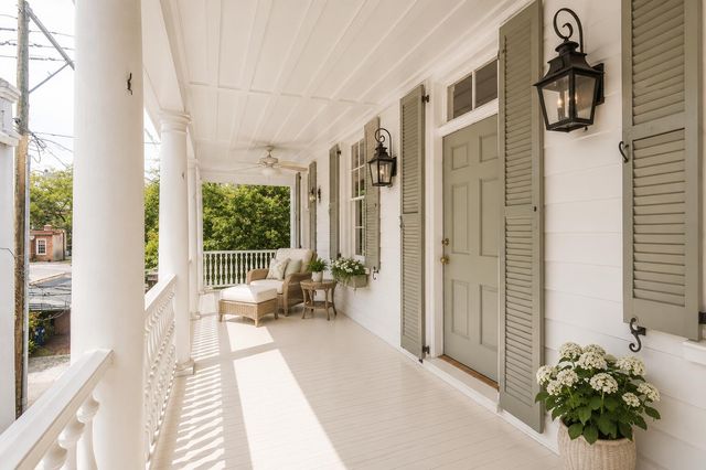 39 Society Street, Charleston, SC 29401