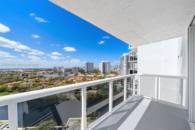 20505 E Country Club Drive 1938, Aventura, FL 33180