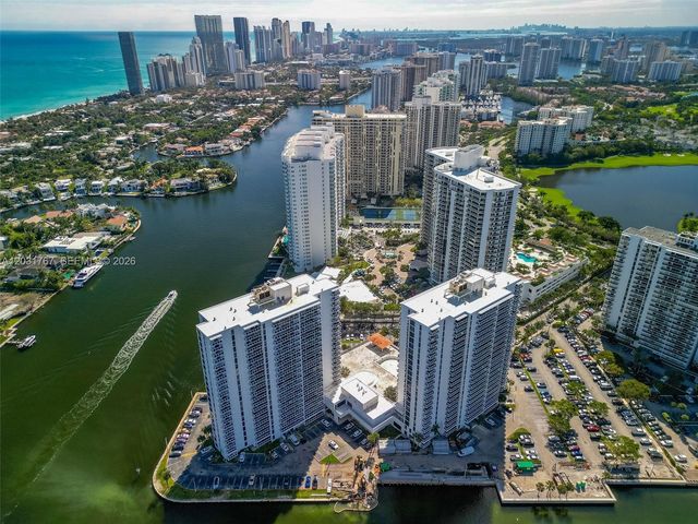 20505 E Country Club Drive 1938, Aventura, FL 33180