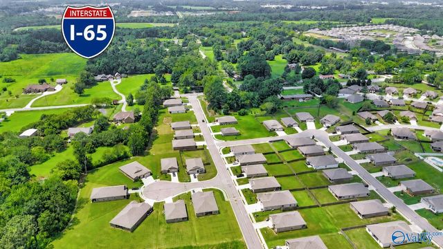 14162 Parliament Court, Athens, AL 35613