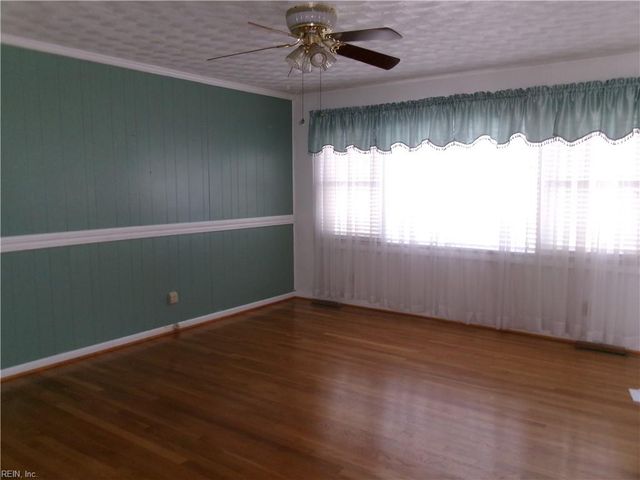 1016 Shore RD, Chesapeake, VA 23323