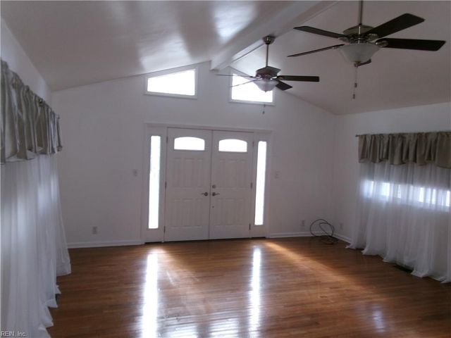 1016 Shore RD, Chesapeake, VA 23323