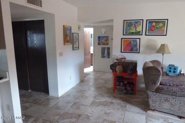 925 S Pantano Parkway, Tucson, AZ 85710