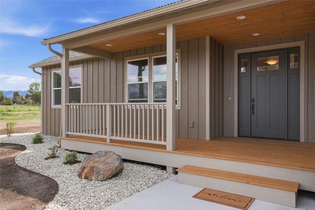 211 Blood Lane, Hamilton, MT 59840
