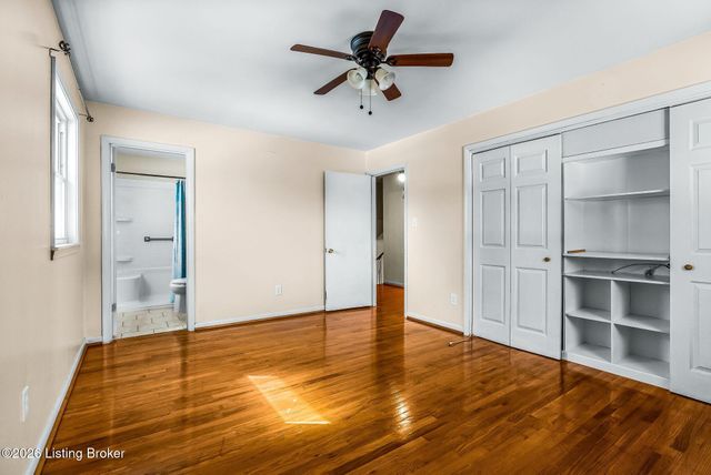 2270 Bradford Dr, Louisville, KY 40218