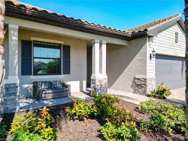 19758 THE PLACE BLVD, Estero, FL 33928