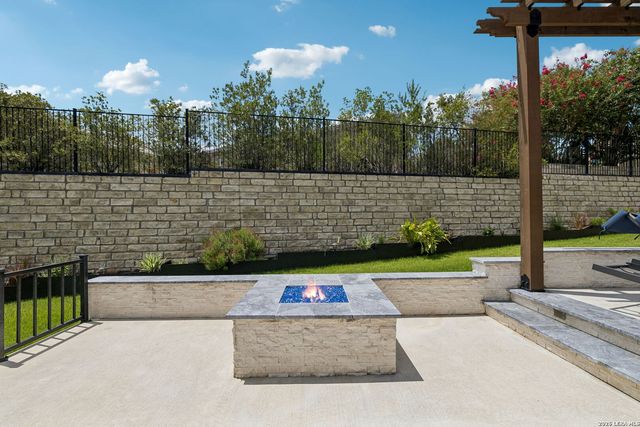 117 Dashing Sycamore, San Marcos, TX 78666