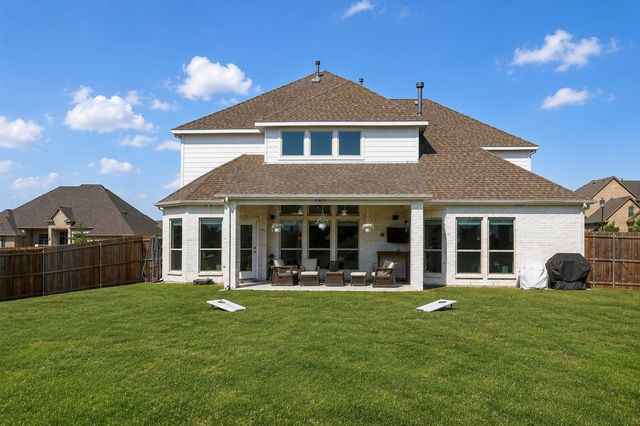 370 Cheyenne Mountain Drive, Ovilla, TX 75154