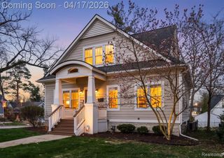 903 Hilldale Drive, Royal Oak, MI 48067