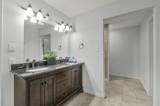 1215 Tejas Boulevard, Conroe, TX 77316
