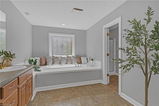 4812 Blue Bill RN, Williamsburg, VA 23188