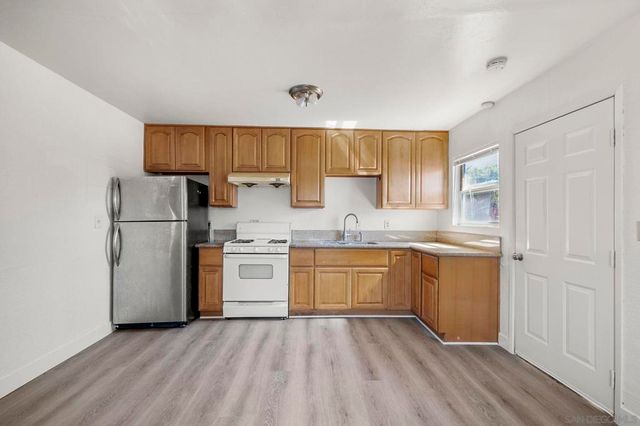 3103 3105 Central, San Diego, CA 92105