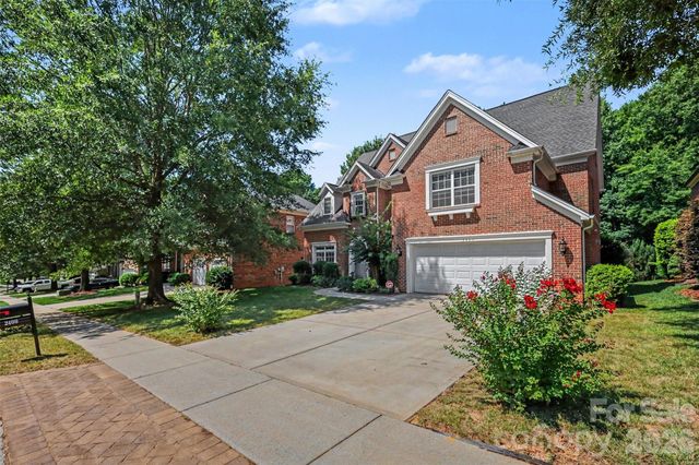2400 River Oaks Drive, Waxhaw, NC 28173
