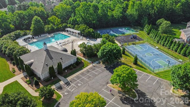 2400 River Oaks Drive, Waxhaw, NC 28173