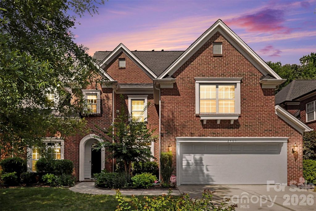 2400 River Oaks Drive, Waxhaw, NC 28173