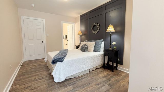 6034 Elizabeth Avenue, St Louis, MO 63139