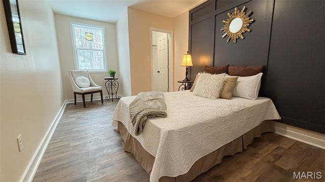 6034 Elizabeth Avenue, St Louis, MO 63139