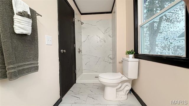 6034 Elizabeth Avenue, St Louis, MO 63139