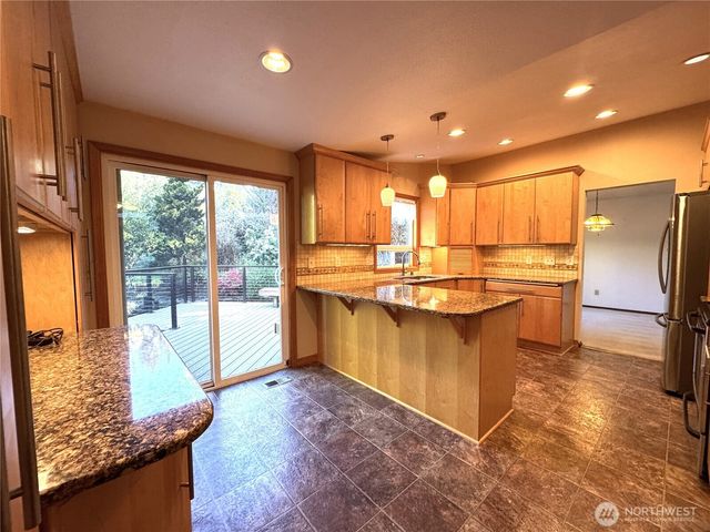 2318 NE Brookview Drive, Vancouver, WA 98686
