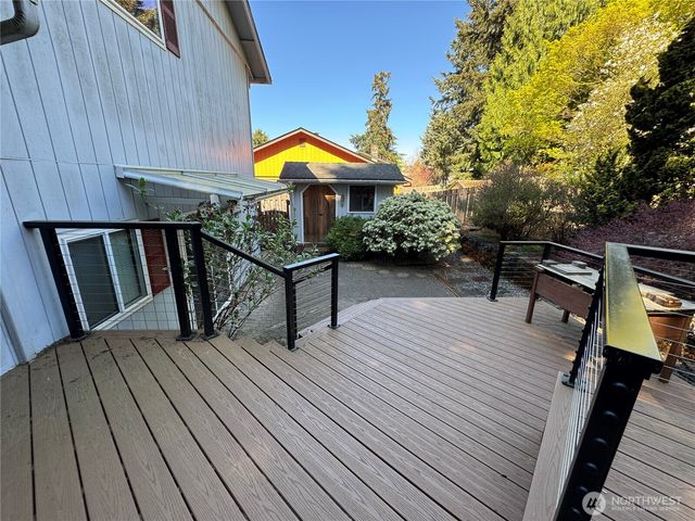 2318 NE Brookview Drive, Vancouver, WA 98686