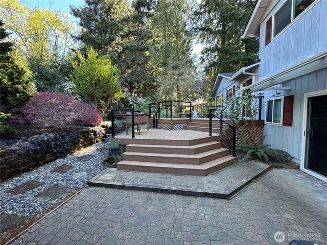 2318 NE Brookview Drive, Vancouver, WA 98686