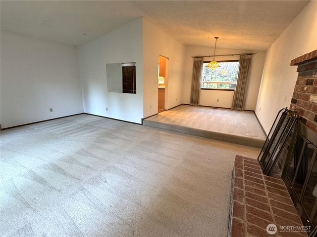 2318 NE Brookview Drive, Vancouver, WA 98686