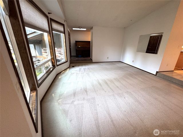 2318 NE Brookview Drive, Vancouver, WA 98686