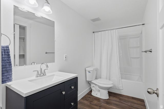 7077 N SPRING HILL LN, Eagle Mountain, UT 84005