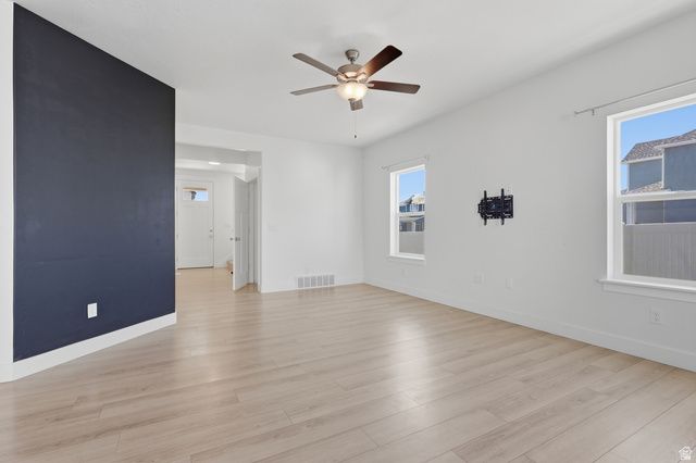 7077 N SPRING HILL LN, Eagle Mountain, UT 84005