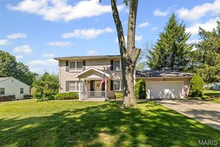 5218 Brian Drive, Godfrey, IL 62035