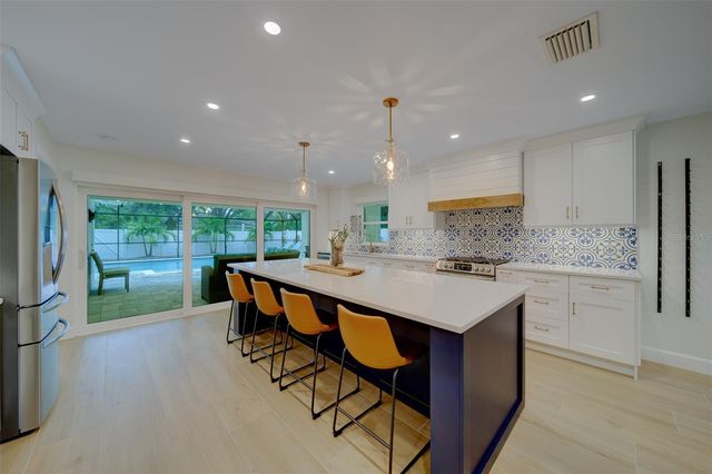 630 MAGNOLIA STREET, Dunedin, FL 34698