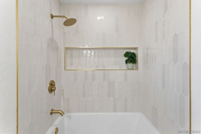 9917 Aviary, San Diego, CA 92131