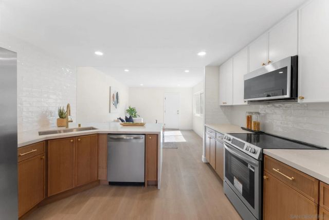 9917 Aviary, San Diego, CA 92131