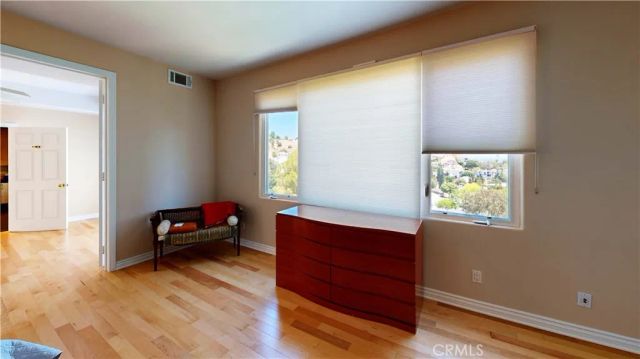 4936 Llano, Woodland Hills, CA 91364