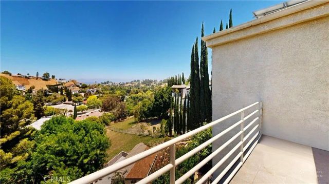 4936 Llano, Woodland Hills, CA 91364