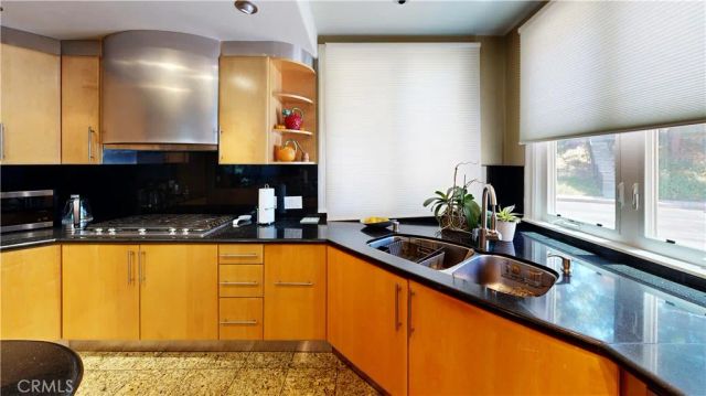 4936 Llano, Woodland Hills, CA 91364