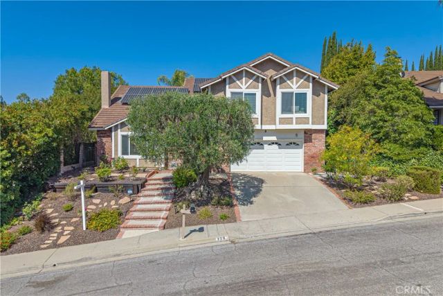 326 Fox Ridge Drive, Thousand Oaks, CA 91361