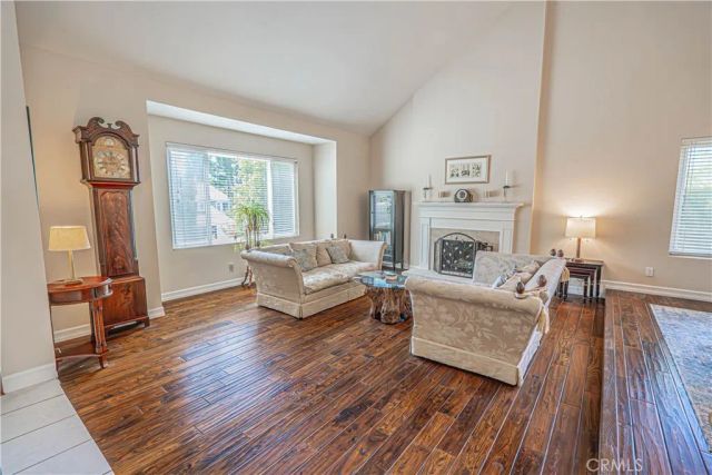 326 Fox Ridge Drive, Thousand Oaks, CA 91361
