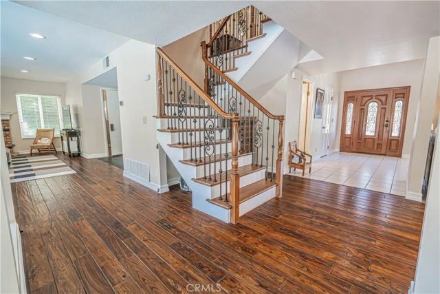326 Fox Ridge Drive, Thousand Oaks, CA 91361