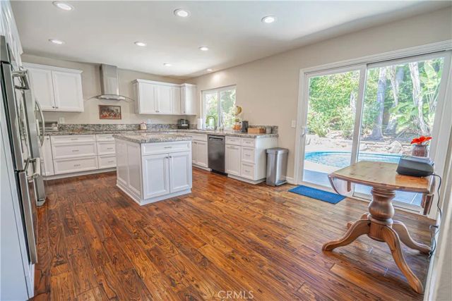 326 Fox Ridge Drive, Thousand Oaks, CA 91361