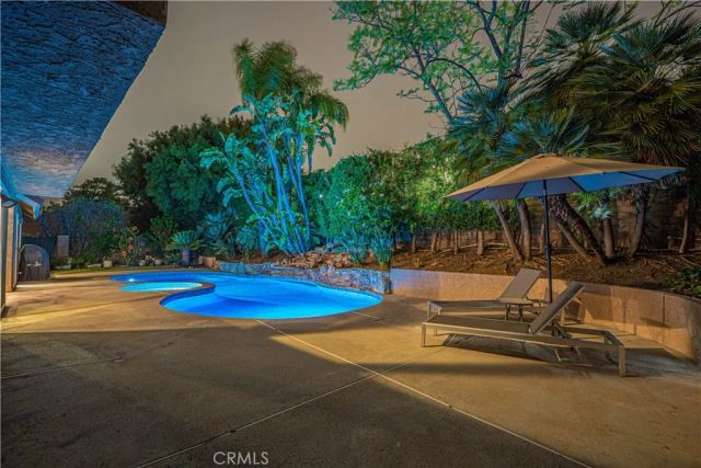 326 Fox Ridge Drive, Thousand Oaks, CA 91361
