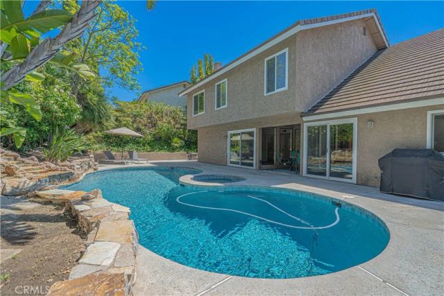 326 Fox Ridge Drive, Thousand Oaks, CA 91361
